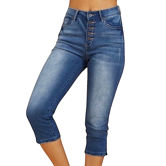Suzanne Betro Pants - SUZANNE BETRO • Women’s Cropped Capri Jeans
